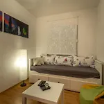 Superior-apartment Mit Einem Schlafzimmer In Strandnaehe By Interhome Traù