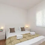 Superior-apartment Mit Einem Schlafzimmer In Strandnaehe By Interhome Appartamento Traù
