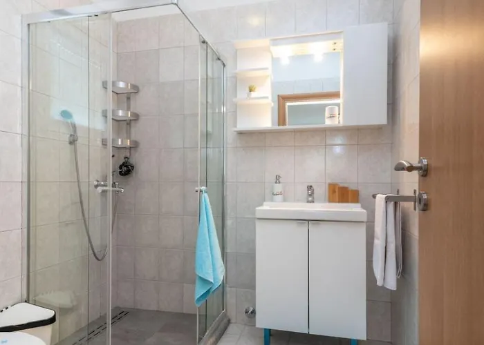 Superior-apartment Mit Einem Schlafzimmer In Strandnaehe By Interhome 公寓 特罗吉尔