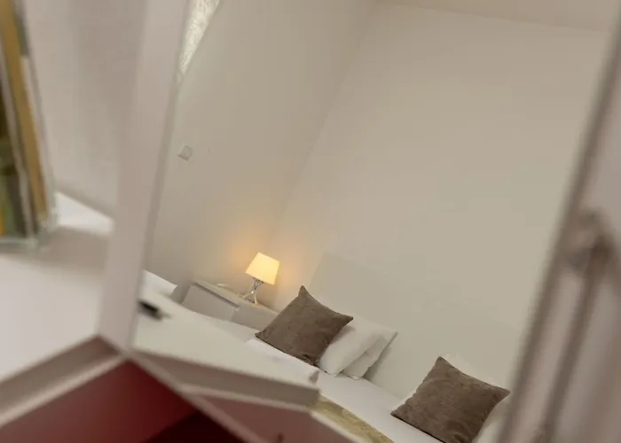 Superior-apartment Mit Einem Schlafzimmer In Strandnaehe By Interhome * 特罗吉尔