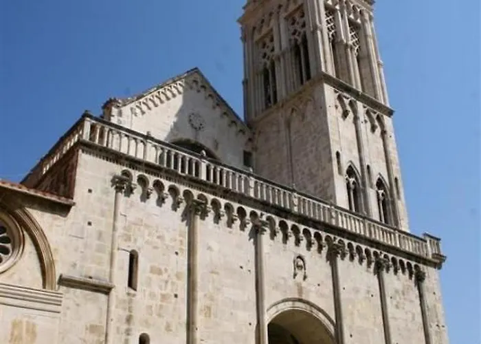 Superior-apartment Mit Einem Schlafzimmer In Strandnaehe By Interhome 公寓 特罗吉尔